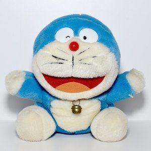EUC/Like New Vintage Winking Doraemon 8.5" Plush